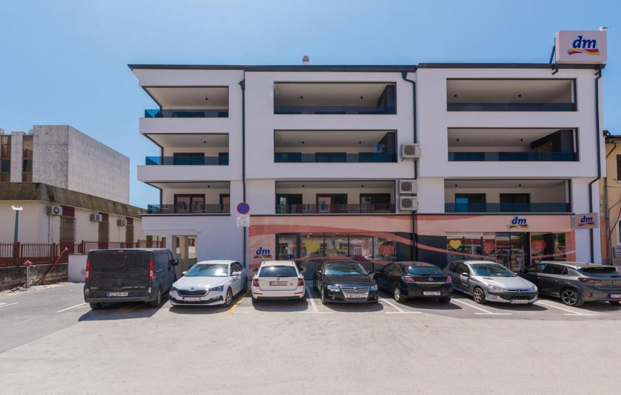 Residence Nar Poreč Exterior foto